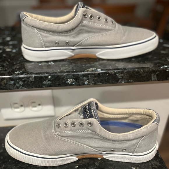 Sperry Halyard Laceless Slip On Top Sider Men’s size 9.5 Gray Canvas Sneaker - Picture 3 of 8